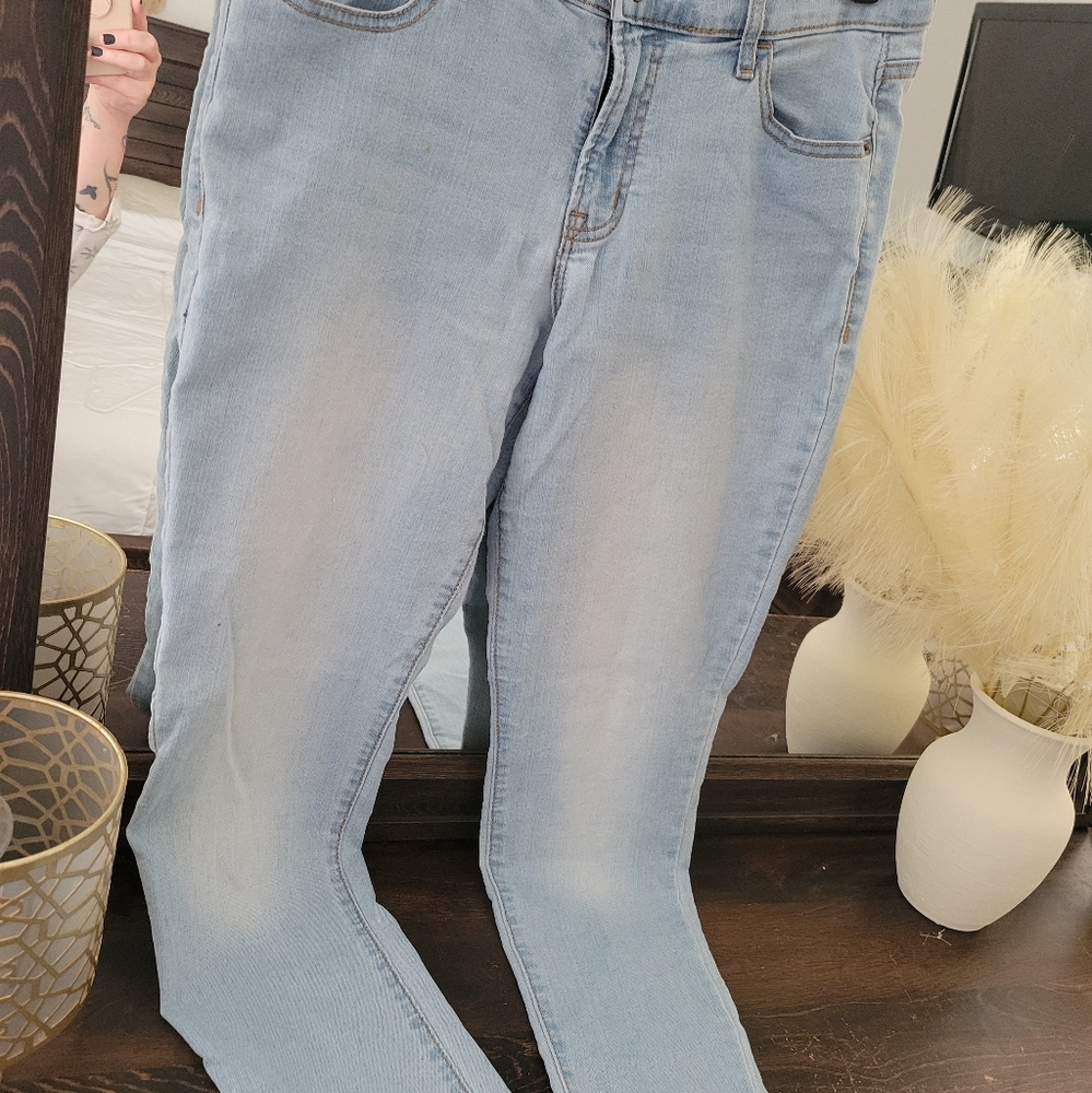 Old navy super skinny jeans
